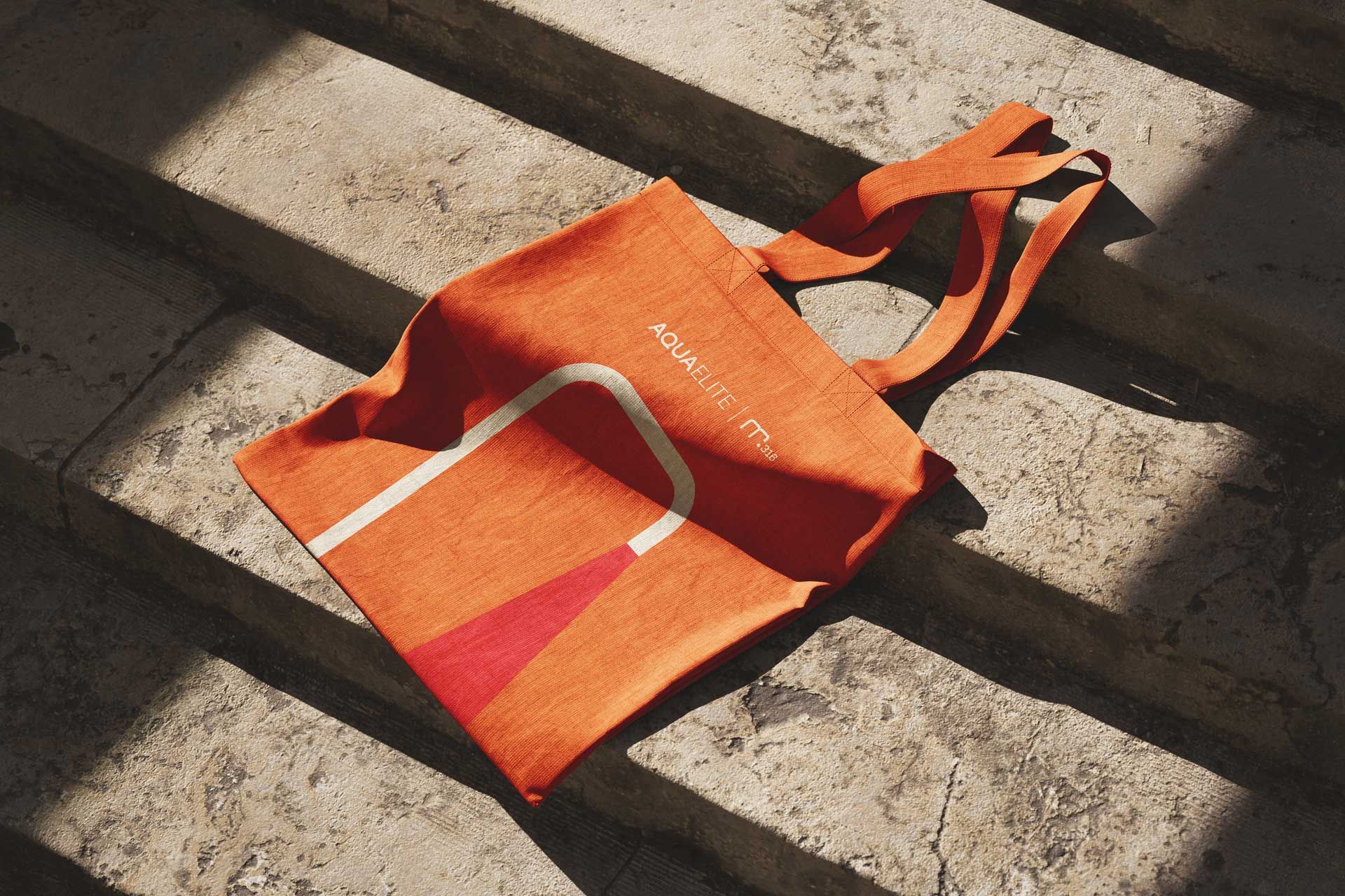 Jam_Area_Aquaelite_tote_bag_Cersaie_2023